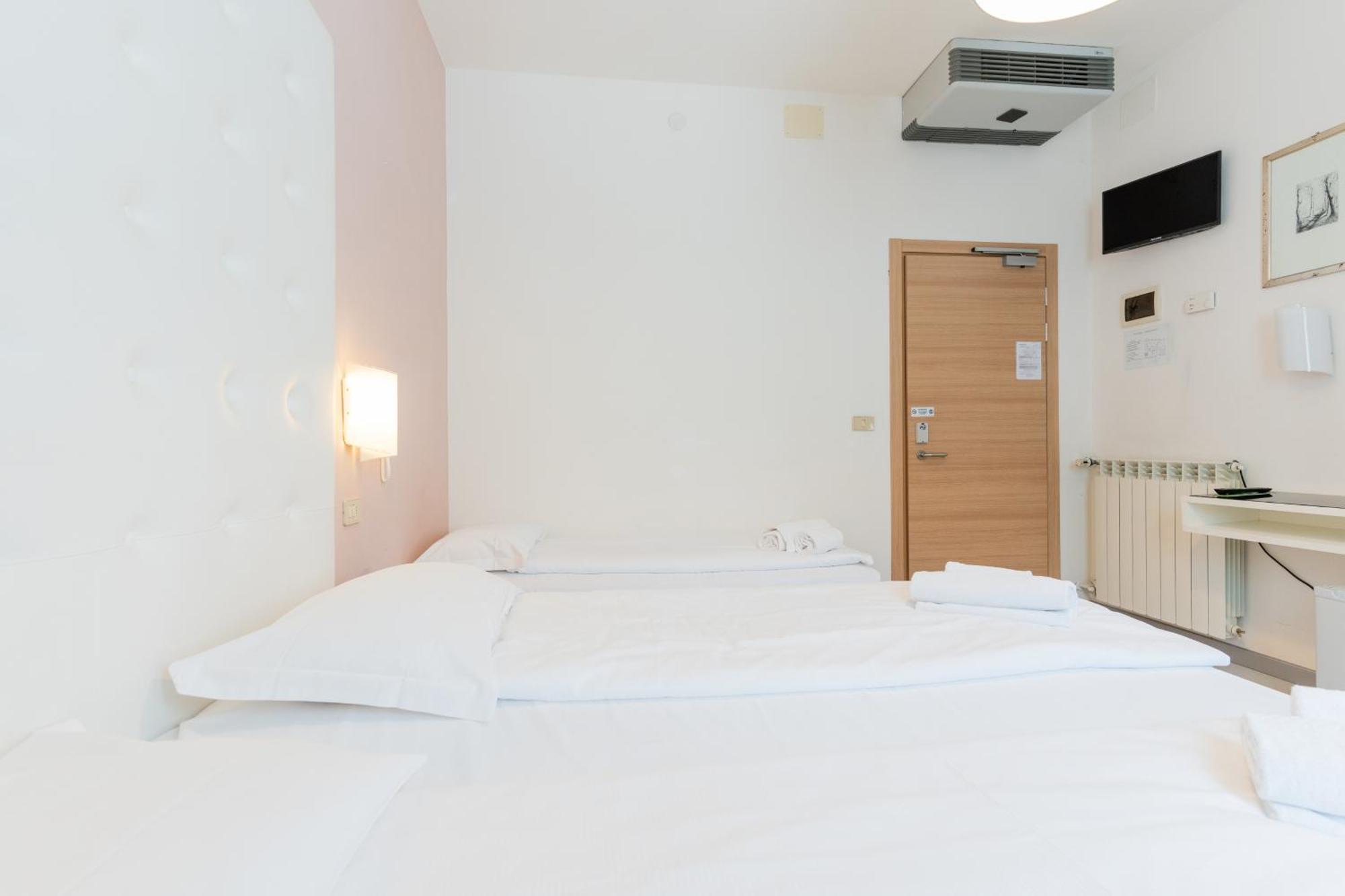 Hotel Regina Caorle Quarto foto